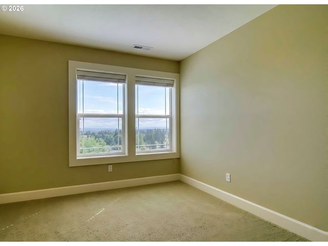 52831 Nw FIVE PEAK Ter, Scappoose, OR 97056