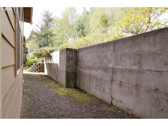 52831 Nw FIVE PEAK Ter, Scappoose, OR 97056