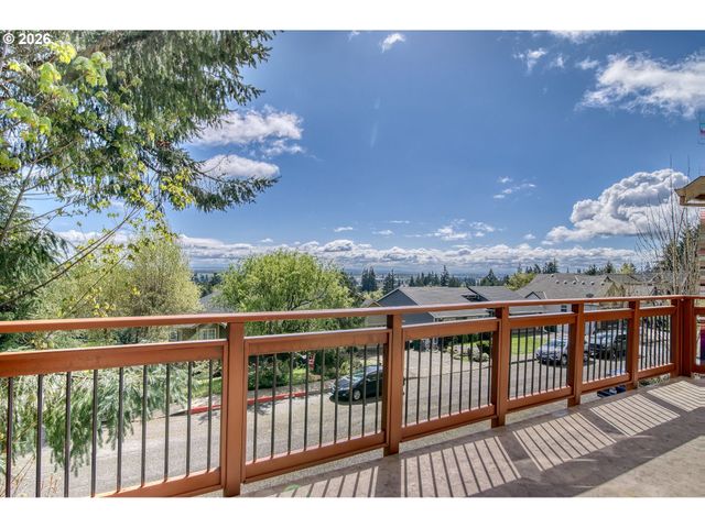 52831 Nw FIVE PEAK Ter, Scappoose, OR 97056