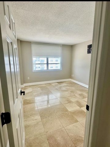 2750 NE 183rd Street 709, Aventura, FL 33160