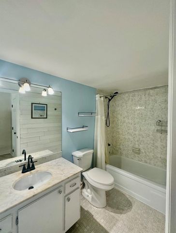 2750 NE 183rd Street 709, Aventura, FL 33160