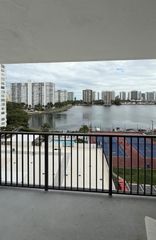 2750 NE 183rd Street 709, Aventura, FL 33160