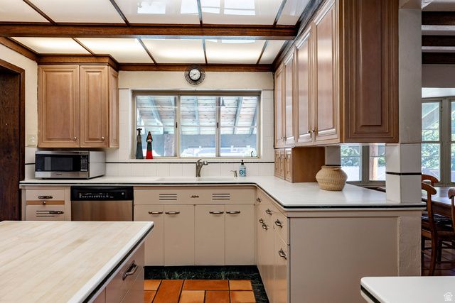1100 S 1500 E, Salt Lake City, UT 84105