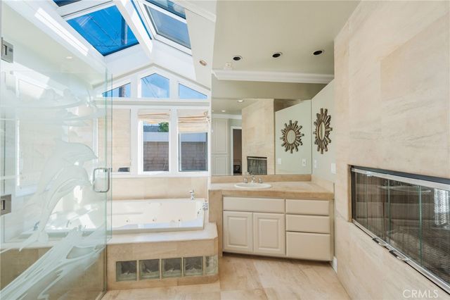 17762 Prescott Lane, Huntington Beach, CA 92647