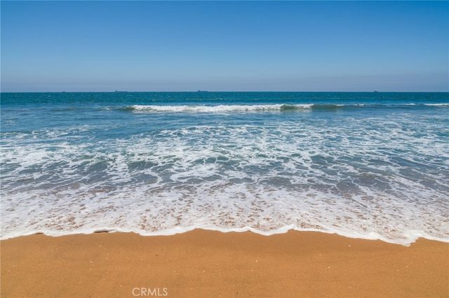 17762 Prescott Lane, Huntington Beach, CA 92647