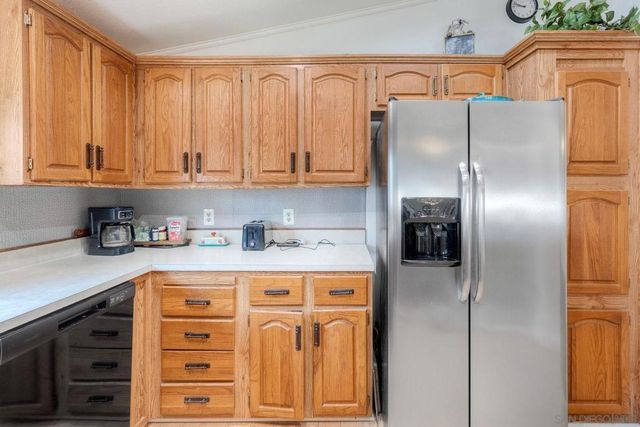 1192 Via Santa Paulo, Vista, CA 92081