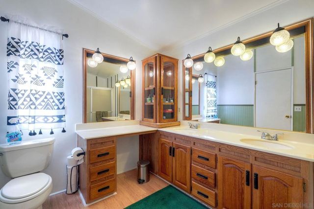 1192 Via Santa Paulo, Vista, CA 92081