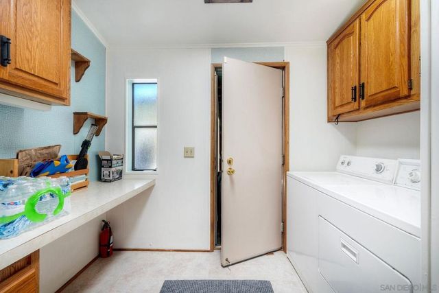 1192 Via Santa Paulo, Vista, CA 92081