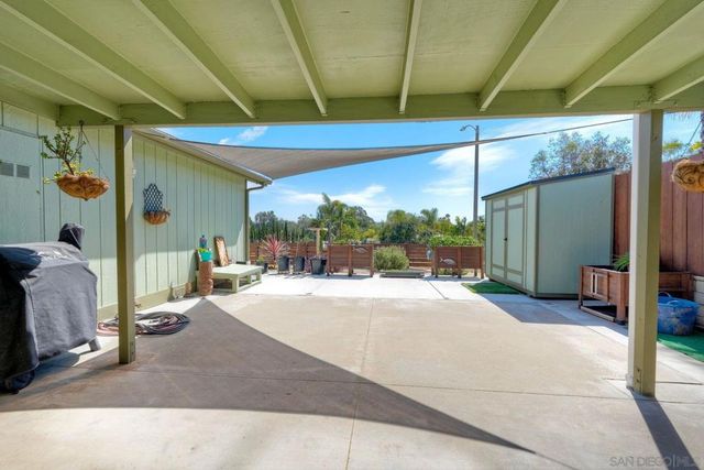 1192 Via Santa Paulo, Vista, CA 92081