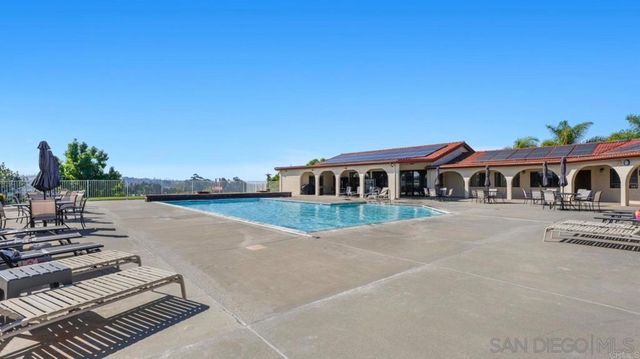 1192 Via Santa Paulo, Vista, CA 92081