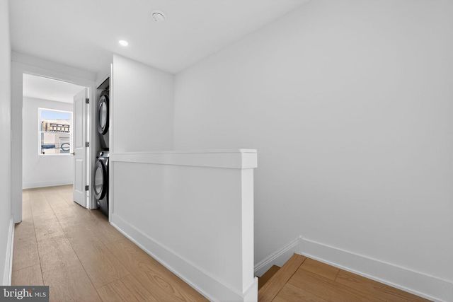 2033 S MILDRED ST, Philadelphia, PA 19148