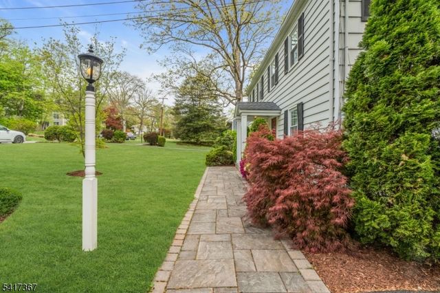 78 Ambar Pl, Bernardsville Boro, NJ 07924