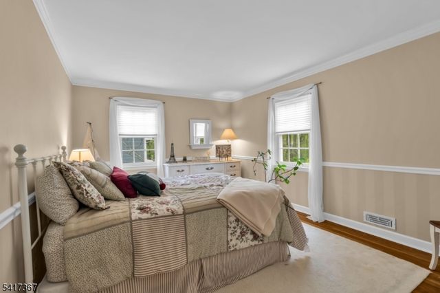 78 Ambar Pl, Bernardsville Boro, NJ 07924