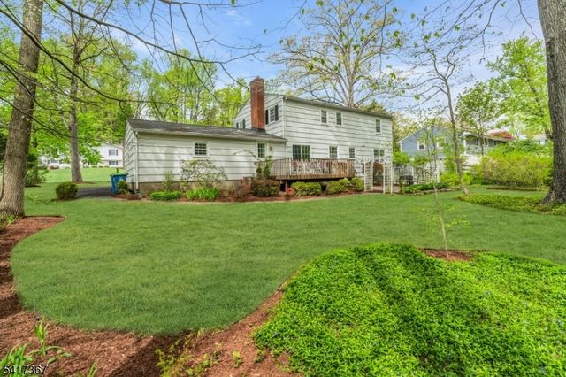 78 Ambar Pl, Bernardsville Boro, NJ 07924