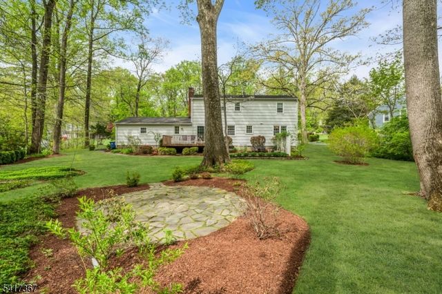 78 Ambar Pl, Bernardsville Boro, NJ 07924