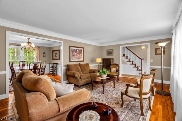 78 Ambar Pl, Bernardsville Boro, NJ 07924