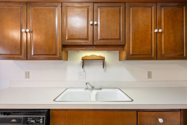 5226 Lake Shore Drive, Waco, TX 76710