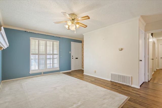 5226 Lake Shore Drive, Waco, TX 76710