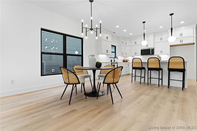 134 E Rock Lane, Clarksville, IN 47129