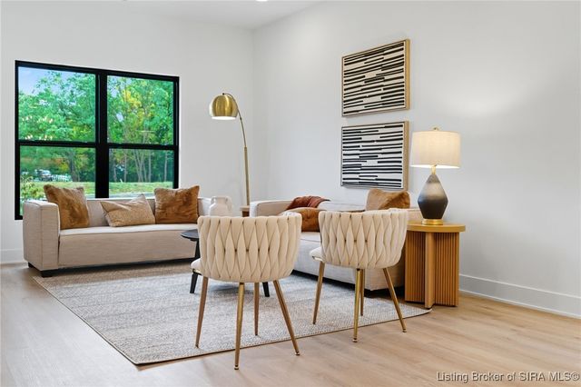 134 E Rock Lane, Clarksville, IN 47129