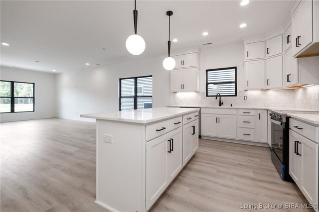 134 E Rock Lane, Clarksville, IN 47129