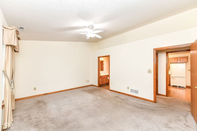 8214 Bentley Farms Drive, Indianapolis, IN 46259