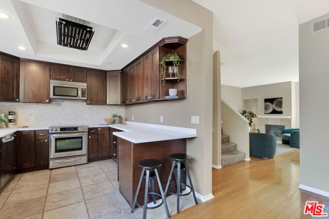 1717 Stoner Avenue 105, Los Angeles, CA 90025