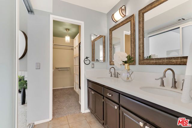 1717 Stoner Avenue 105, Los Angeles, CA 90025