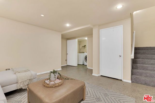 1717 Stoner Avenue 105, Los Angeles, CA 90025