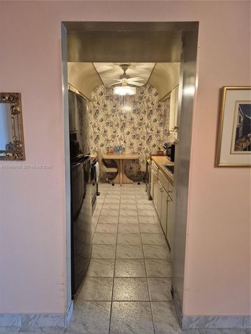 4001 Hillcrest Dr 509, Hollywood, FL 33021