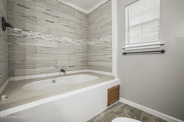 1400 Cotita Drive, Gautier, MS 39553