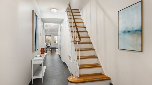 40 E 63RD Street, New York City, NY 10065