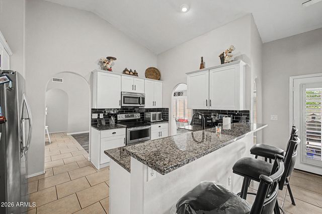 4321 W VILLA LINDA Drive, Glendale, AZ 85310