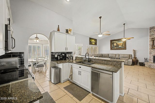 4321 W VILLA LINDA Drive, Glendale, AZ 85310