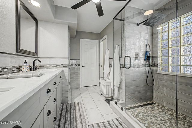 4321 W VILLA LINDA Drive, Glendale, AZ 85310