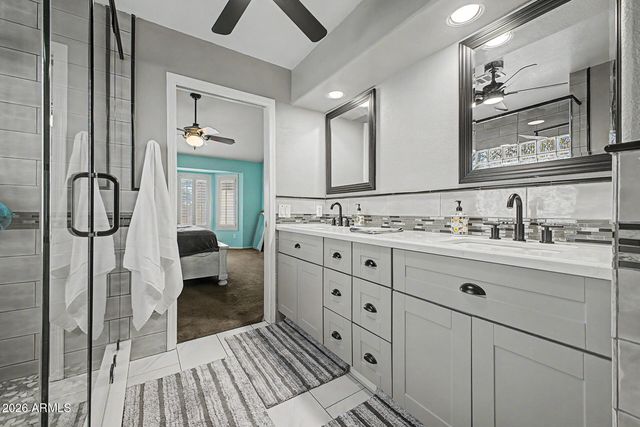 4321 W VILLA LINDA Drive, Glendale, AZ 85310