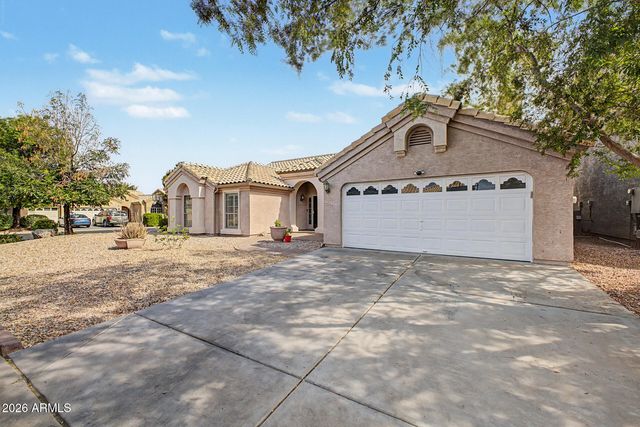 4321 W VILLA LINDA Drive, Glendale, AZ 85310