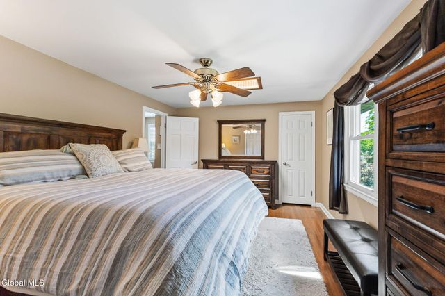 17 Northgate Drive, Guilderland, NY 12203