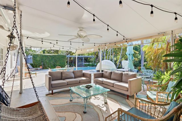 1905 Meadow Court, Palm Springs, FL 33406