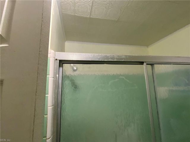 116 Latham DR, Newport News, VA 23605