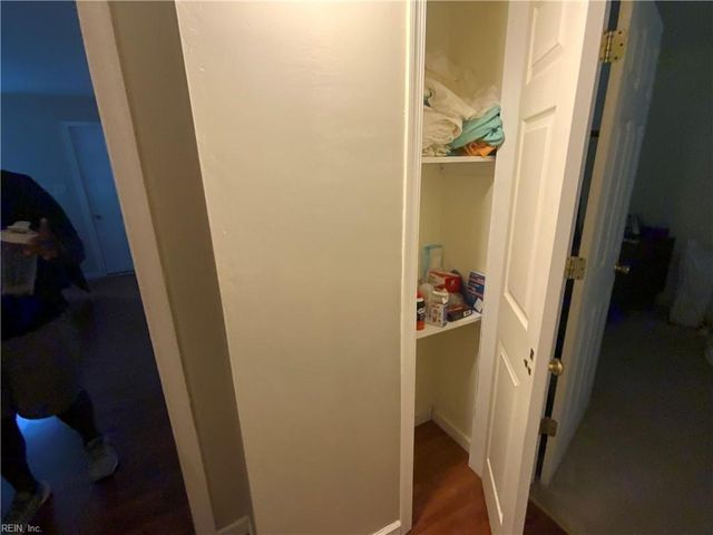 116 Latham DR, Newport News, VA 23605