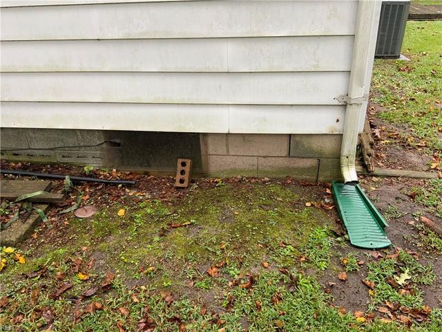 116 Latham DR, Newport News, VA 23605