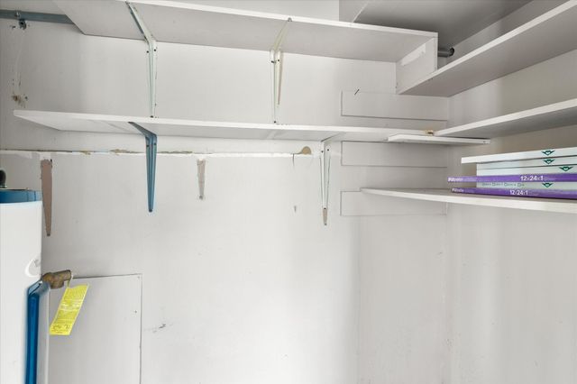 186 Plantation Avenue, Pottsboro, TX 75076