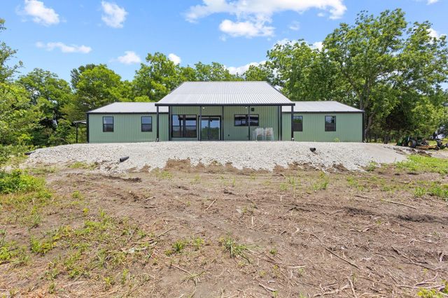516 County Road 27450, Honey Grove, TX 75446