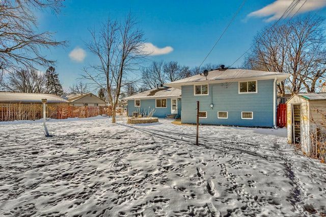 7541 4th Street NE, Fridley, MN 55432