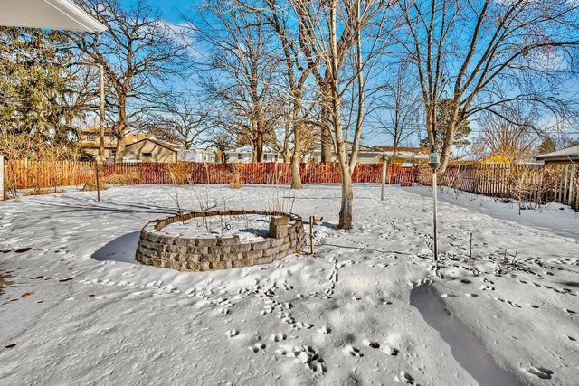 7541 4th Street NE, Fridley, MN 55432