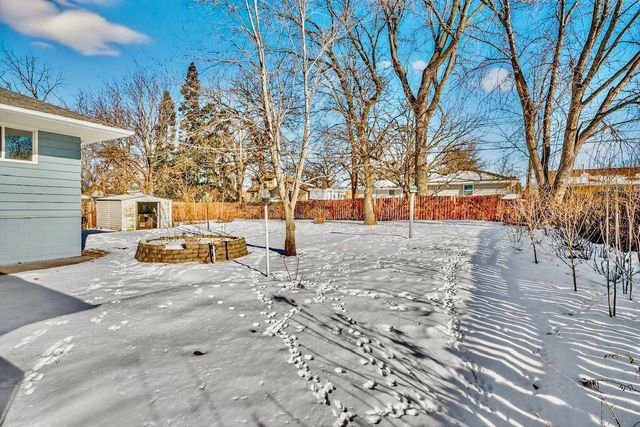 7541 4th Street NE, Fridley, MN 55432