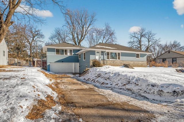 7541 4th Street NE, Fridley, MN 55432