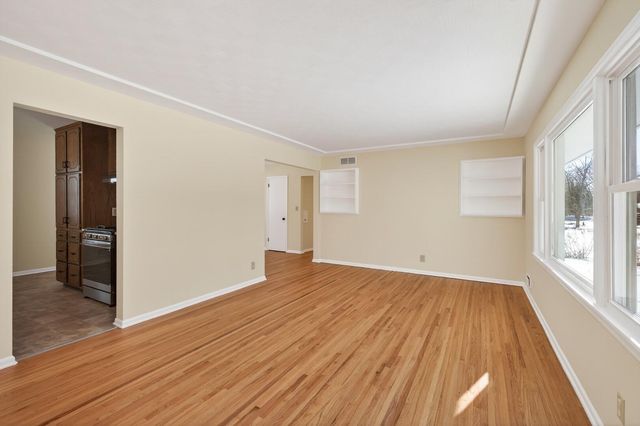 7541 4th Street NE, Fridley, MN 55432