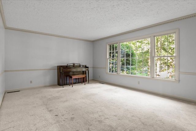 118 Dylark Dr, Waverly, TN 37185